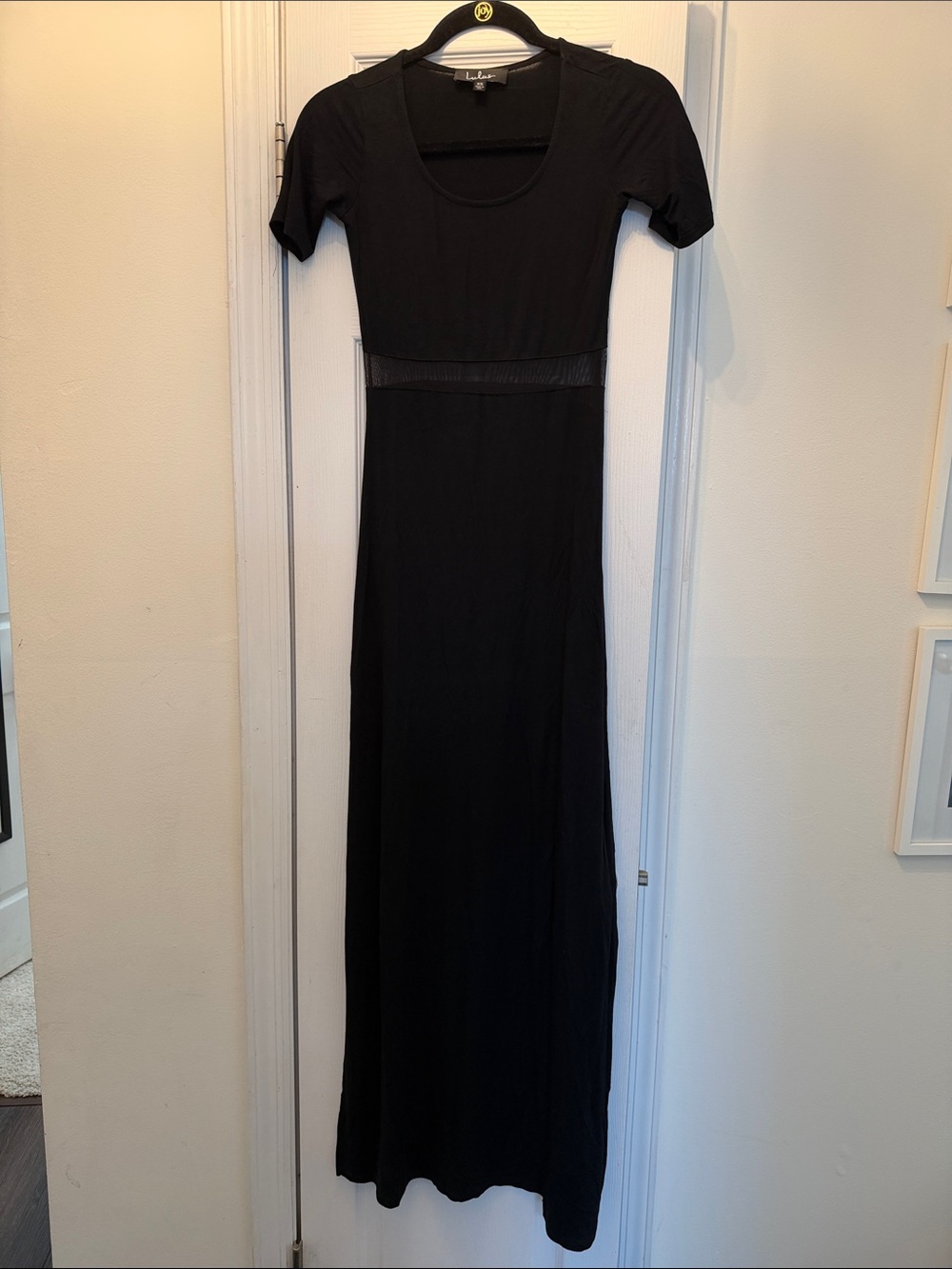 Lulus Black Short-Sleeve Scoop-Neck Maxi Dress